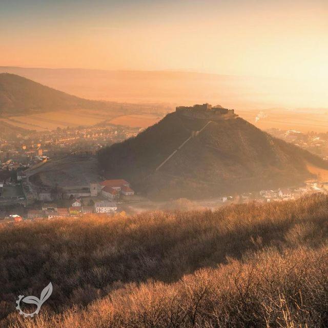 Sunrise Kube Vila Hainburg an der Donau Exterior foto